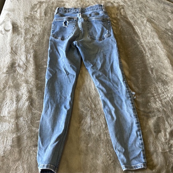 Used ripped jeans - Picture 2 of 2